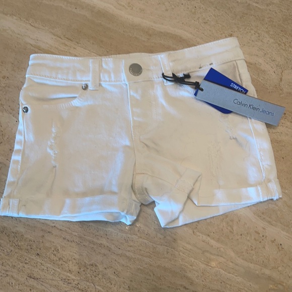 Girls Calvin Klein white distressed shorts - Picture 1 of 4